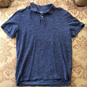 Medium men’s polo from Gap